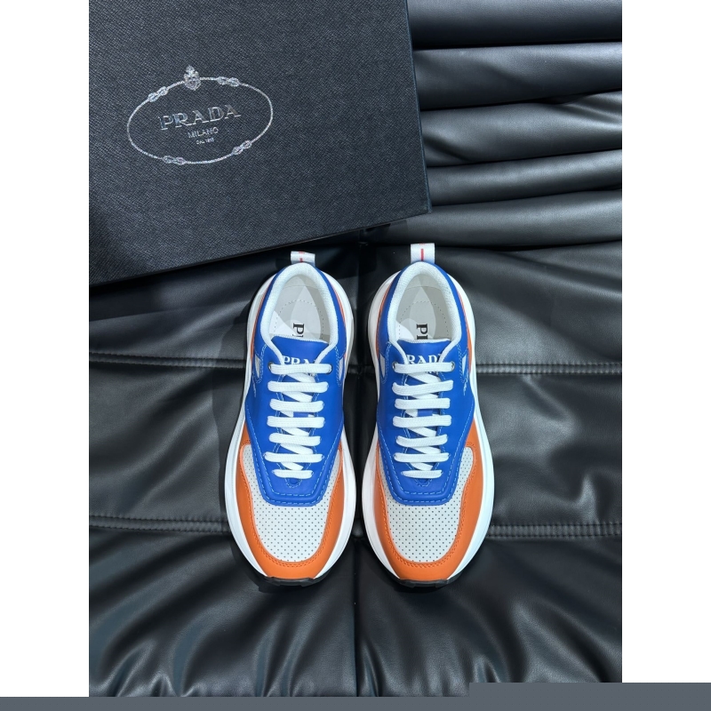 Pra*a casual shoes